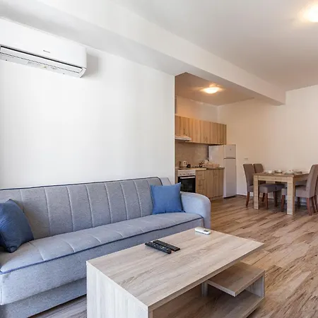 Sunny Side Wellness & * Budva