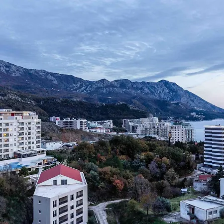 Sunny Side Wellness & Apartament