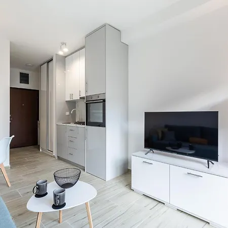Sunny Side Wellness & Apartament Budva