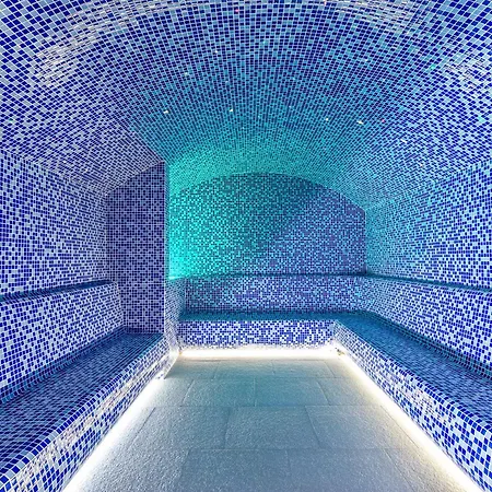 Sunny Side Wellness & Ξενοδοχείο με διαμερίσματα Μπούντβα